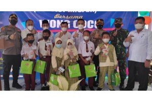 Pejabat Pemkab Lamsel Tinjau Pelaksanaan Vaksinasi Anak 6-11 Tahun di Kecamatan Natar
